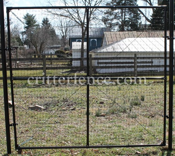 deer fence gate 1